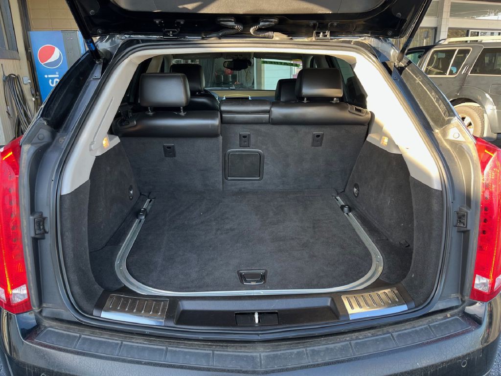 2013 Cadillac SRX Image 11