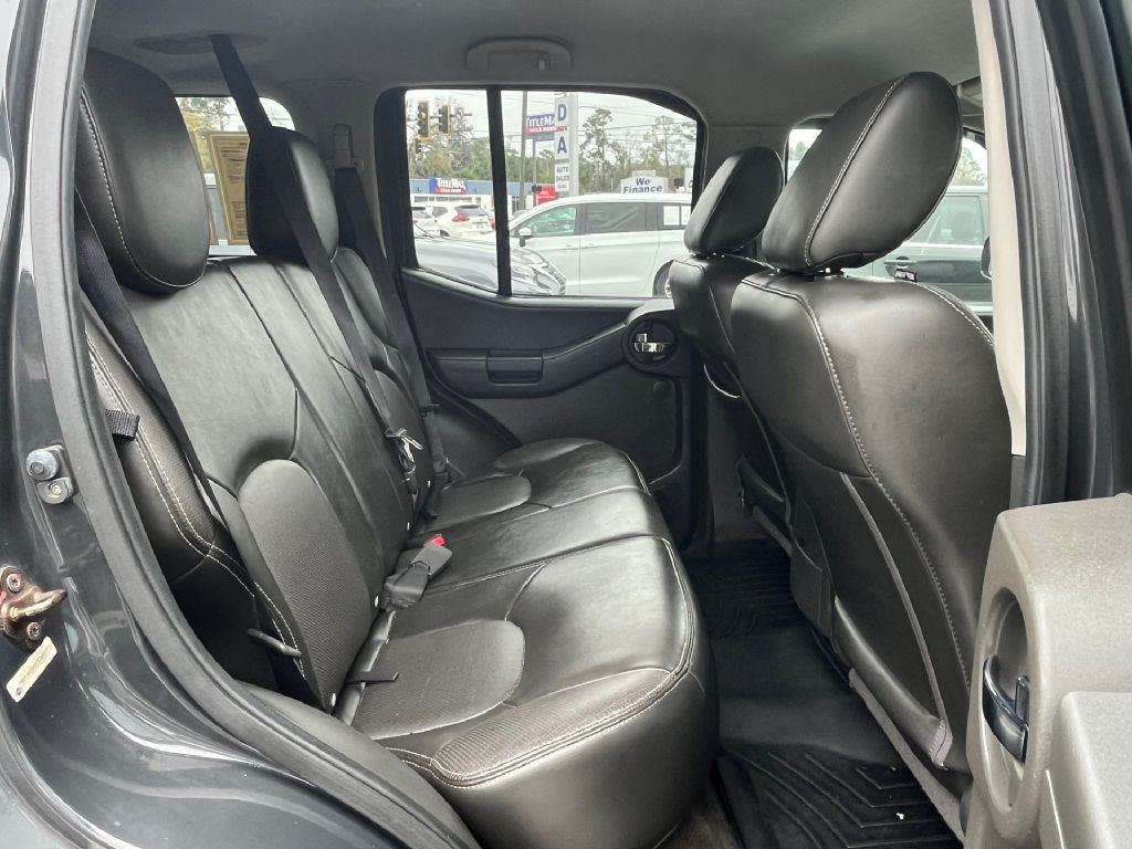 2014 Nissan Xterra Image 10