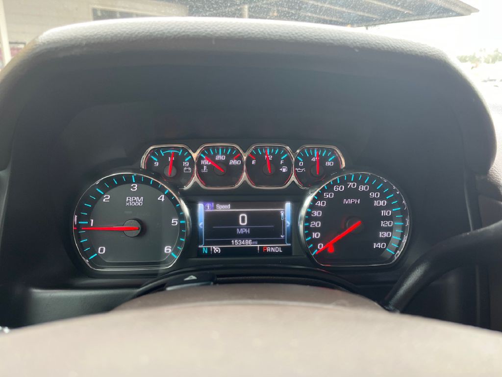 2018 Chevrolet Tahoe Image 17