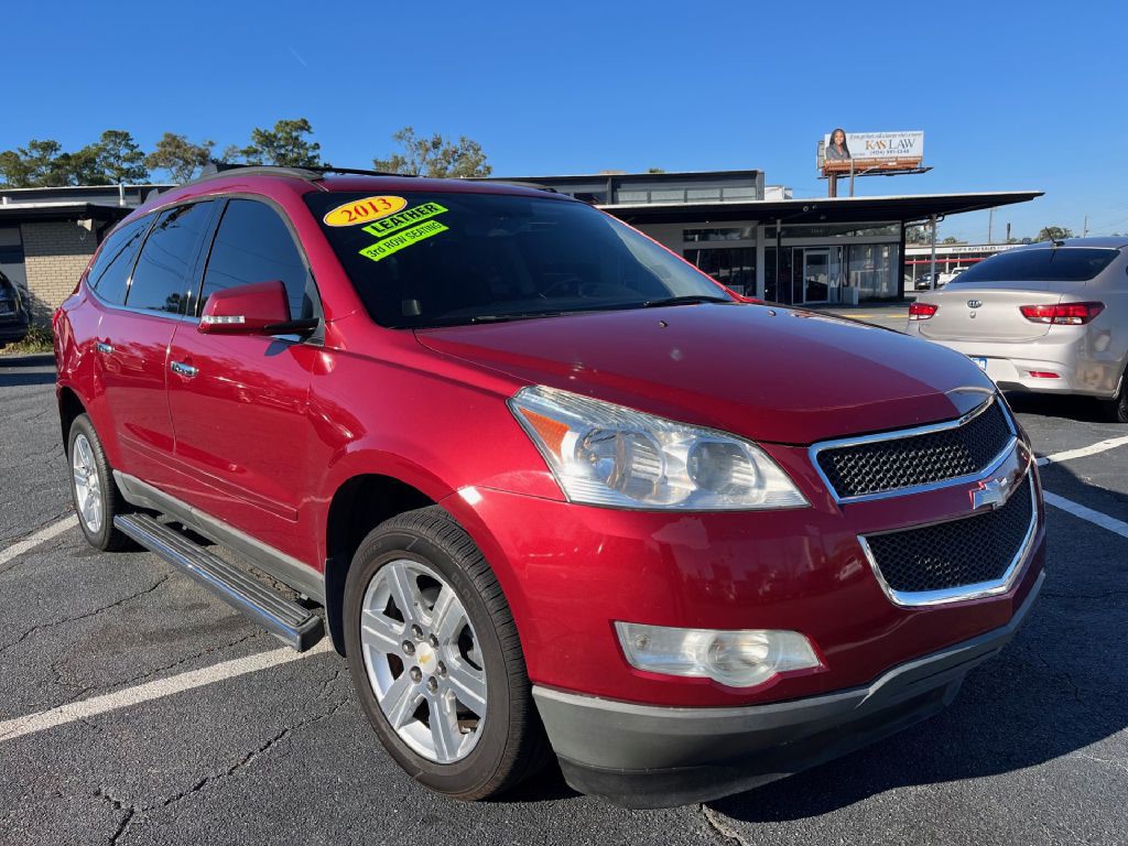2012 Chevrolet Traverse Image 1