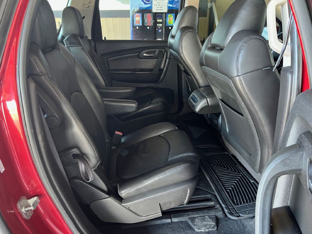 2012 Chevrolet Traverse Image 11