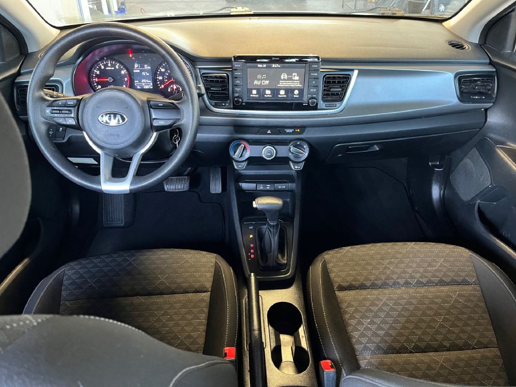 2020 Kia Rio Image 11