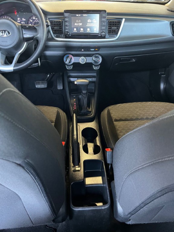 2020 Kia Rio Image 13