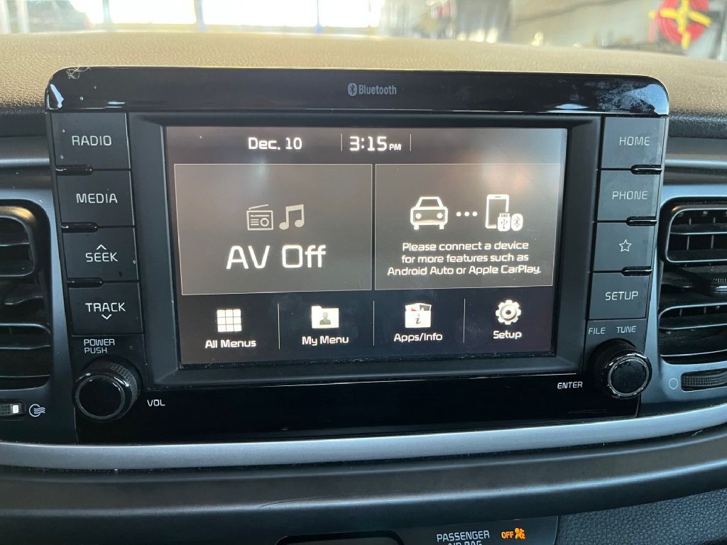 2020 Kia Rio Image 14