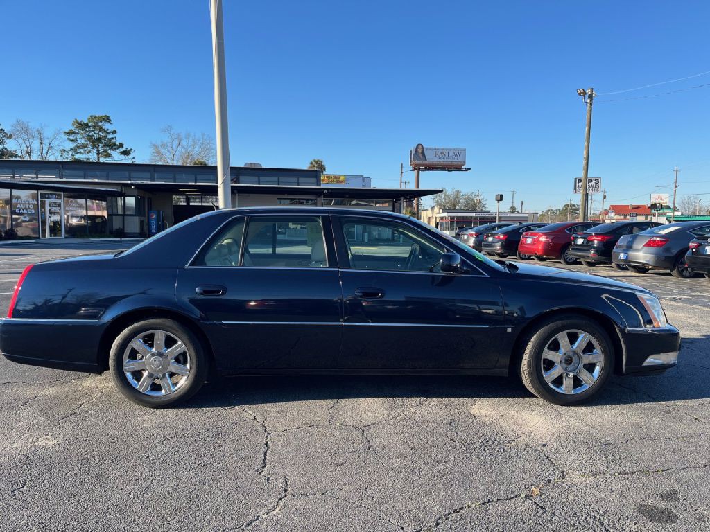 2006 Cadillac DTS Image 6
