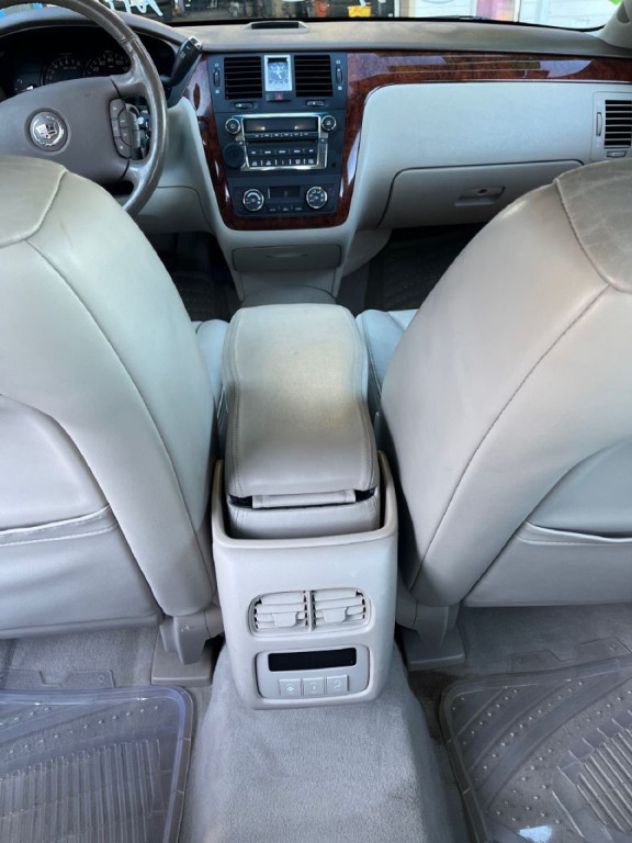 2006 Cadillac DTS Image 12