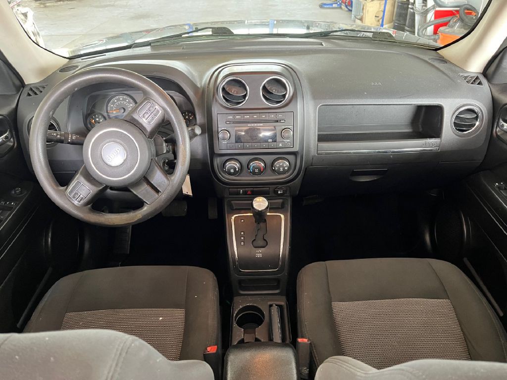 2014 Jeep Patriot Image 12