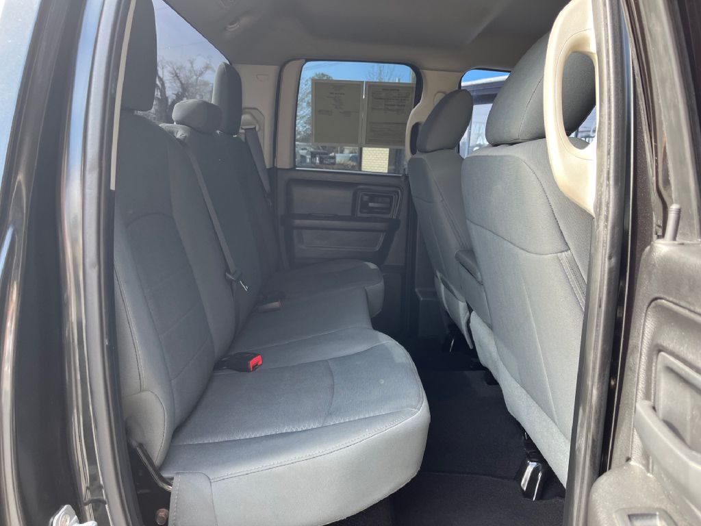 2015 RAM 1500 Image 10