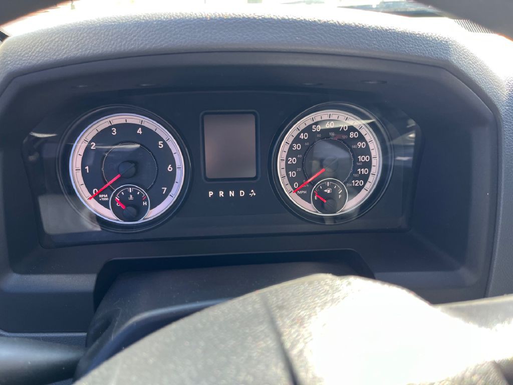 2015 RAM 1500 Image 17