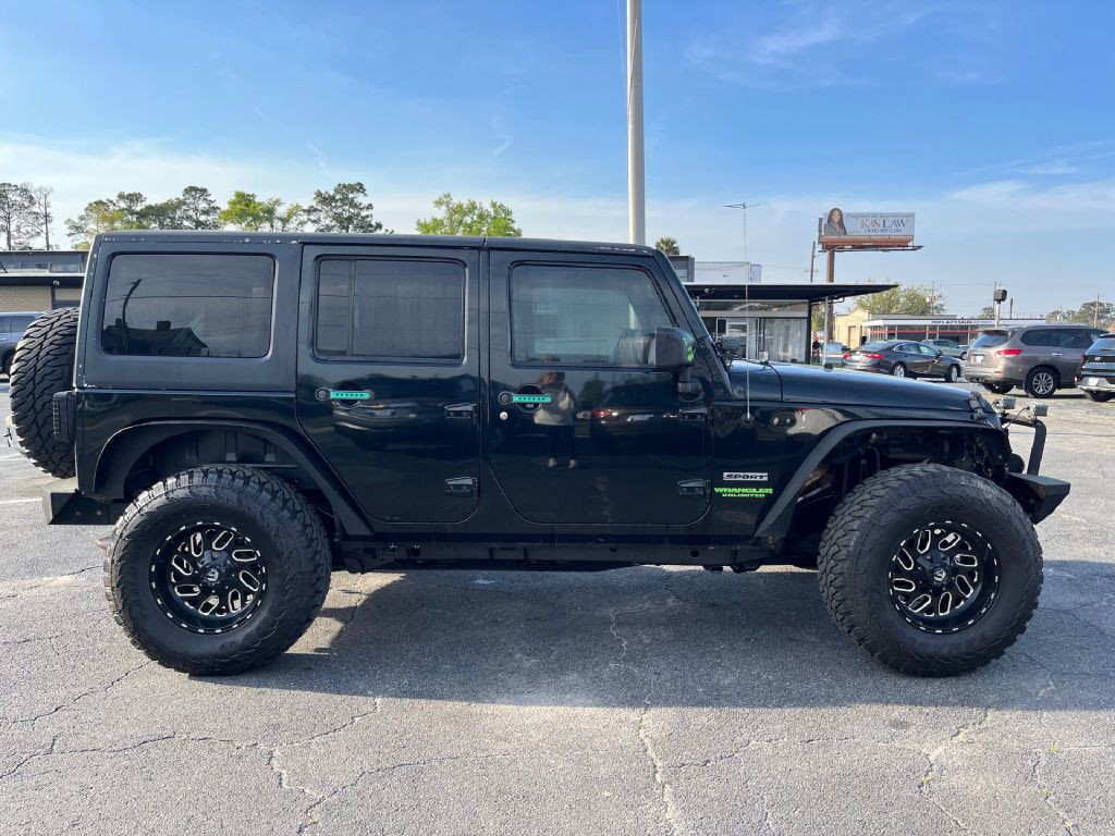 2012 Jeep Wrangler Unlimited Image 8