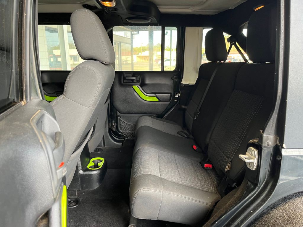 2012 Jeep Wrangler Unlimited Image 10