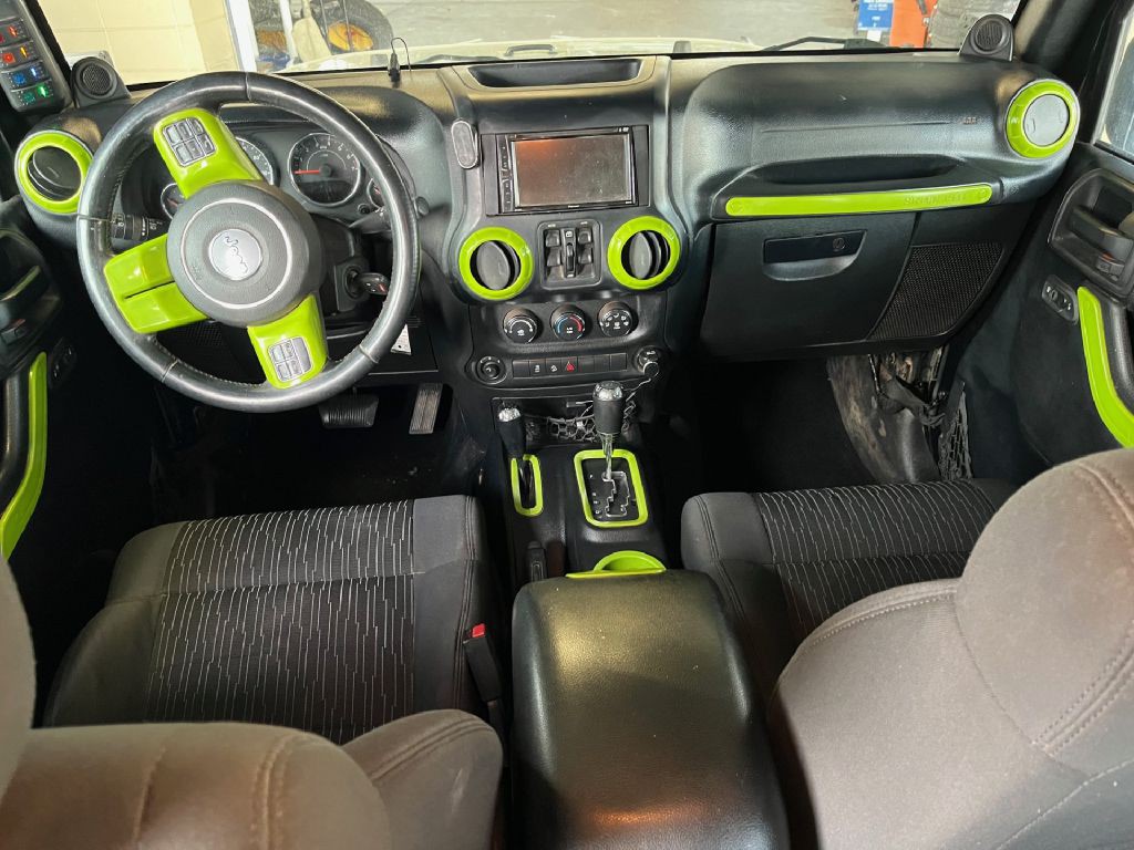 2012 Jeep Wrangler Unlimited Image 14