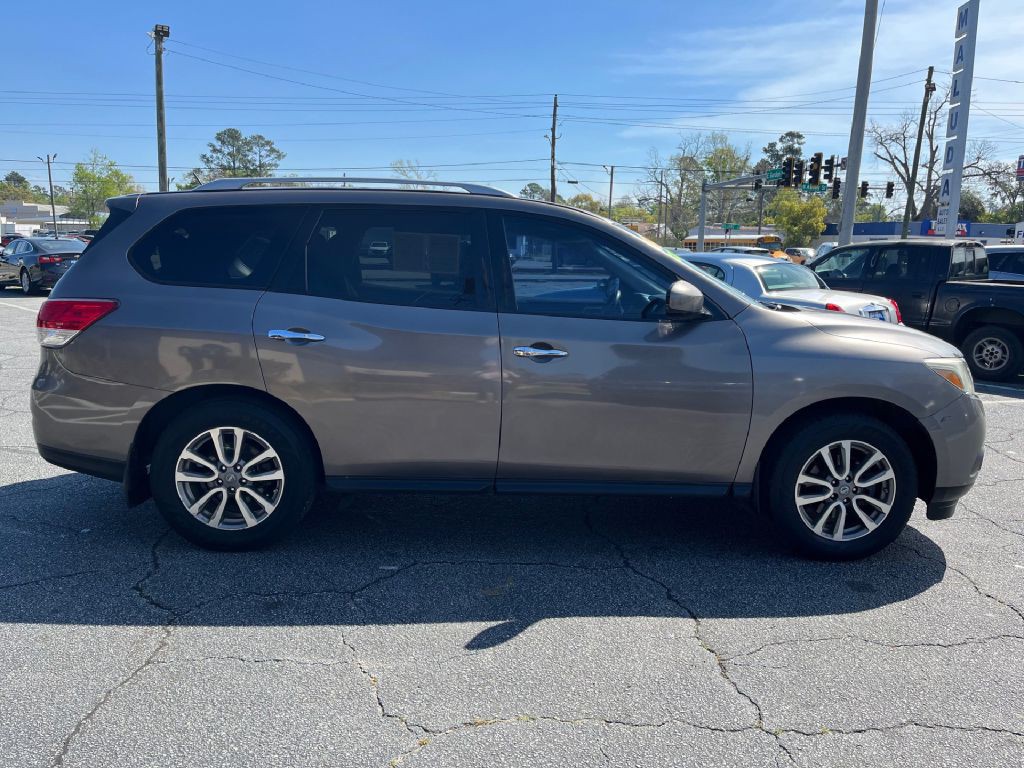 2014 Nissan Pathfinder Image 8