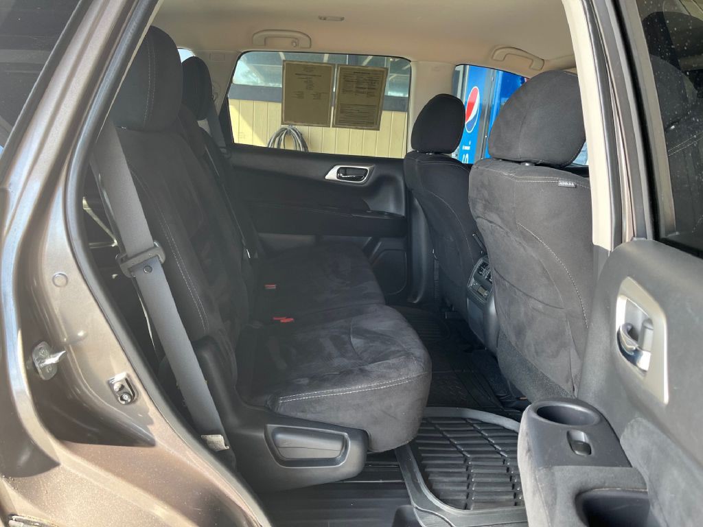 2014 Nissan Pathfinder Image 12