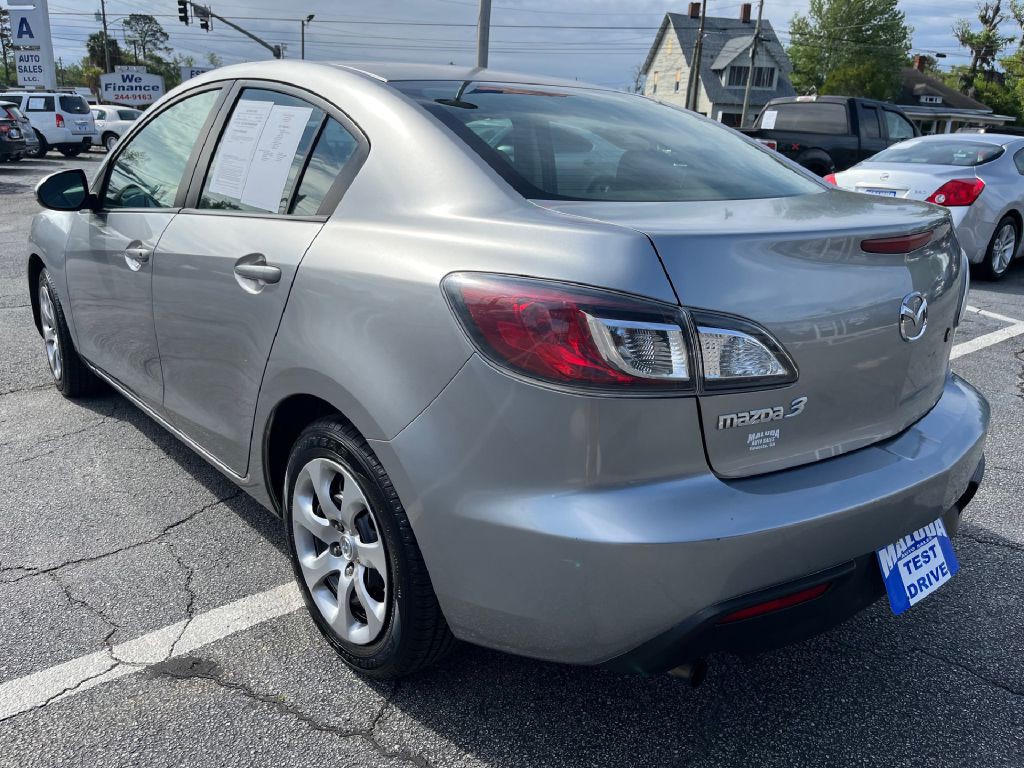 2011 Mazda Mazda3 Image 4
