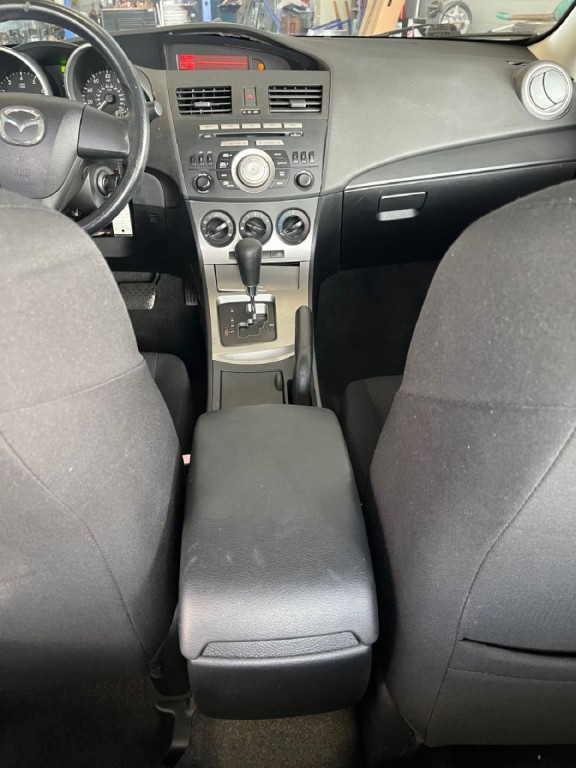 2011 Mazda Mazda3 Image 14