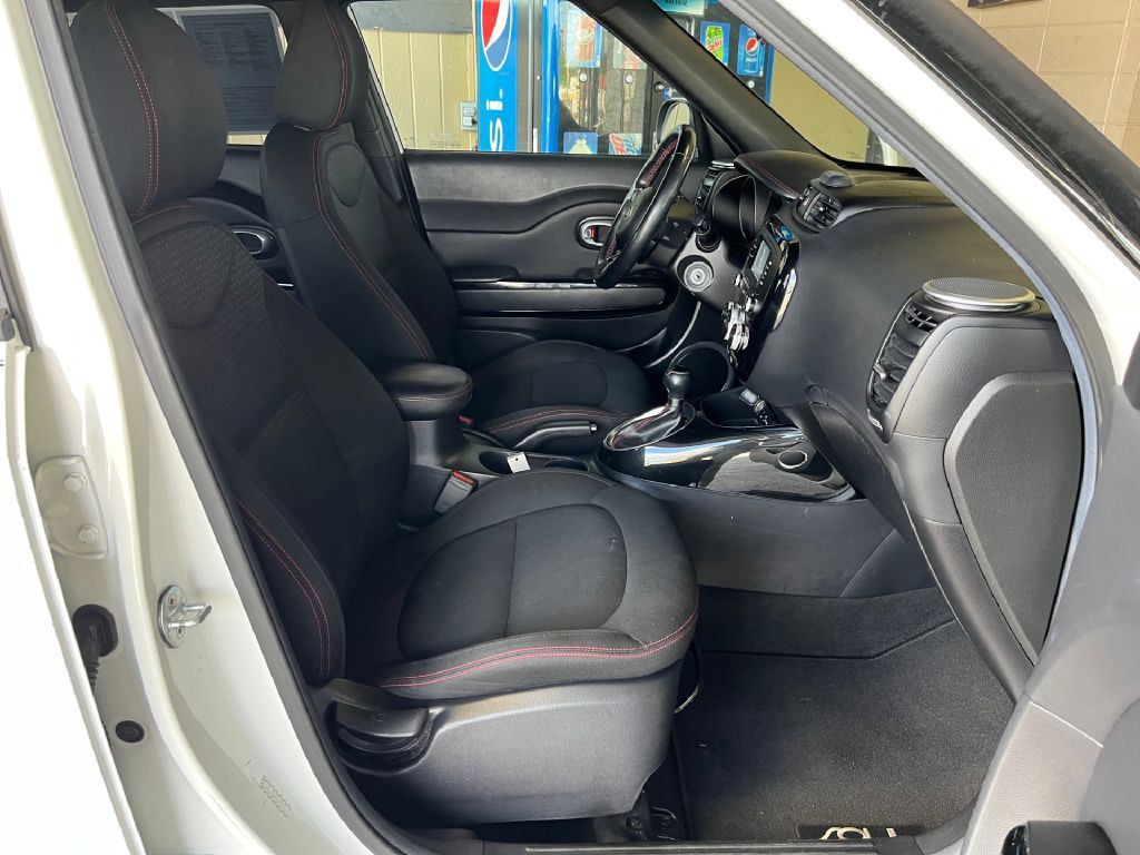 2016 Kia Soul Image 11