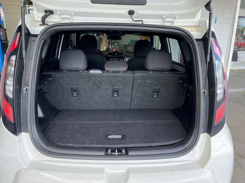 2016 Kia Soul Image 13