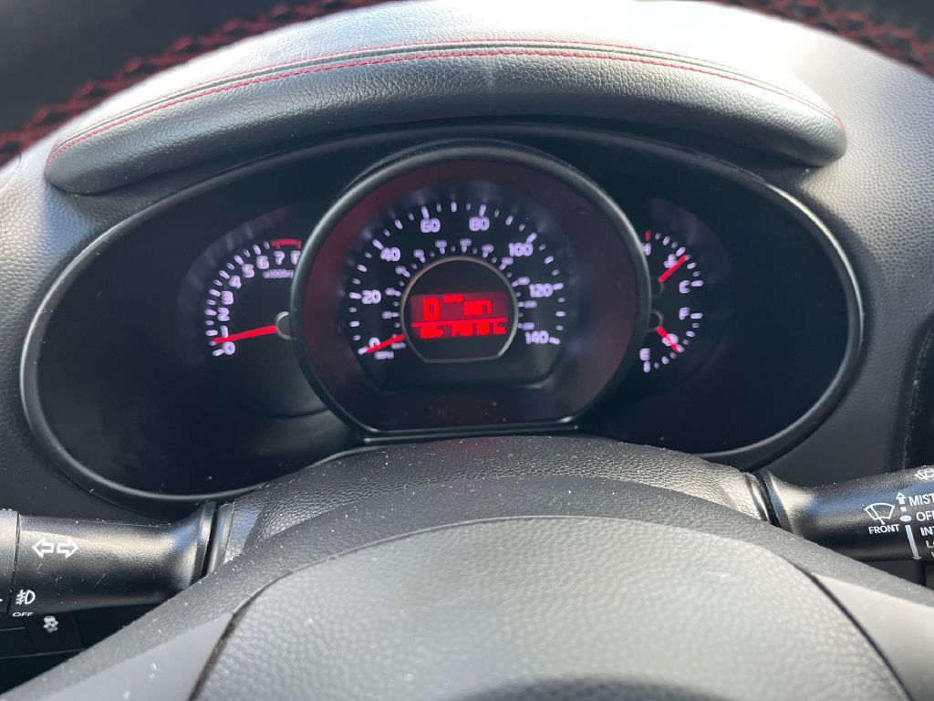 2016 Kia Soul Image 16
