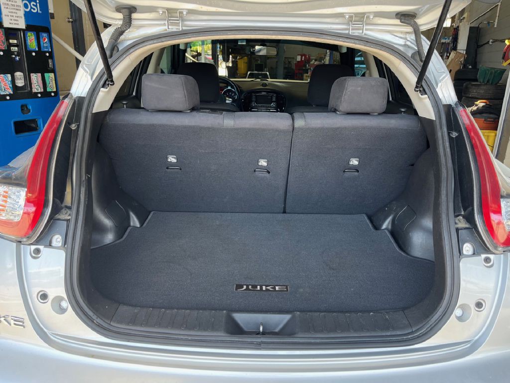 2017 Nissan Juke Image 13