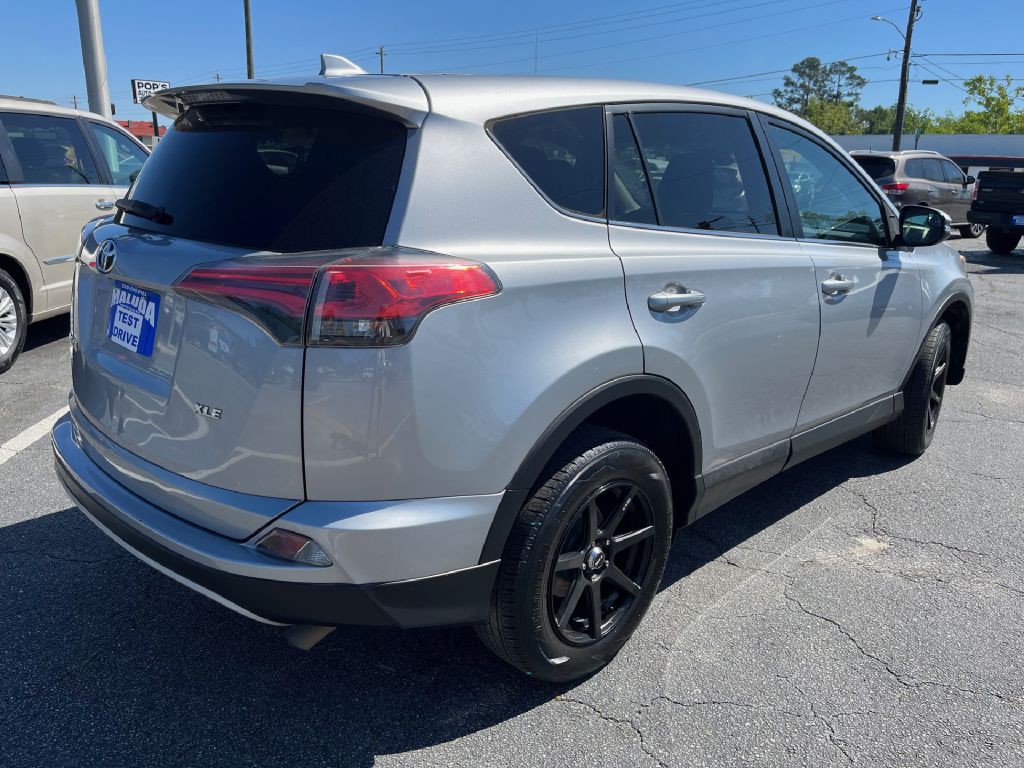 2018 Toyota Rav4 Image 4
