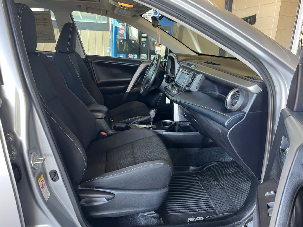 2018 Toyota Rav4 Image 11