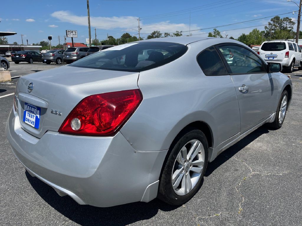 2013 Nissan Altima Image 4