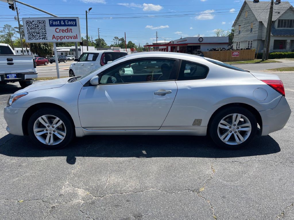 2013 Nissan Altima Image 8