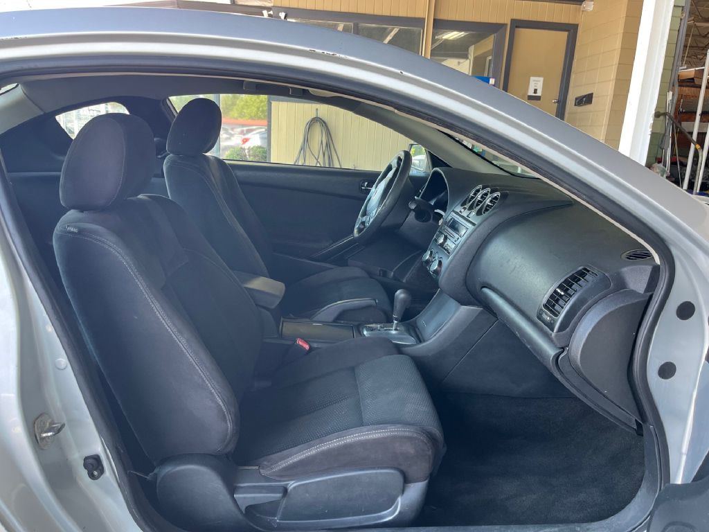 2013 Nissan Altima Image 10