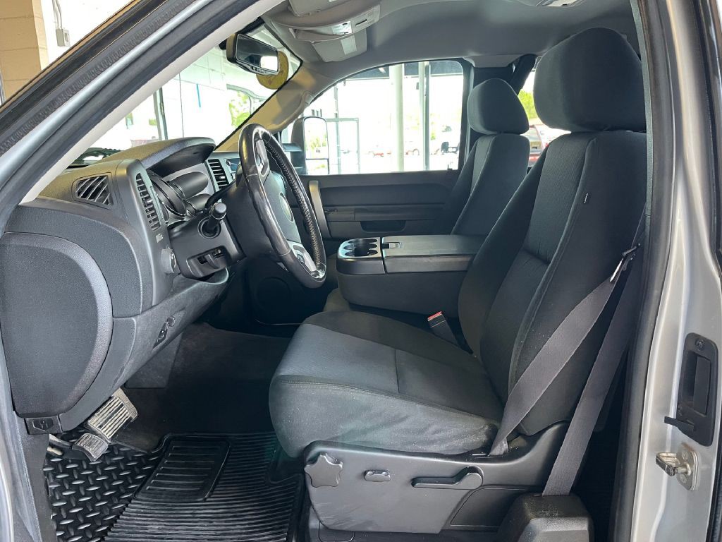 2013 Chevrolet Silverado 1500 Image 10