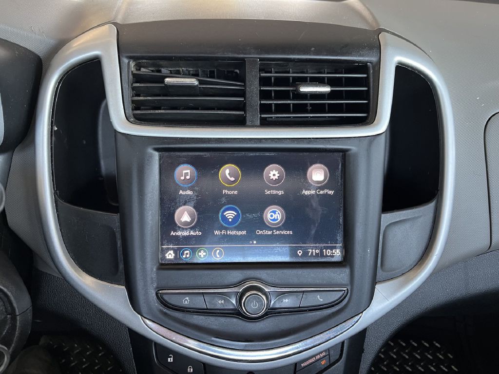 2018 Chevrolet Sonic Image 15