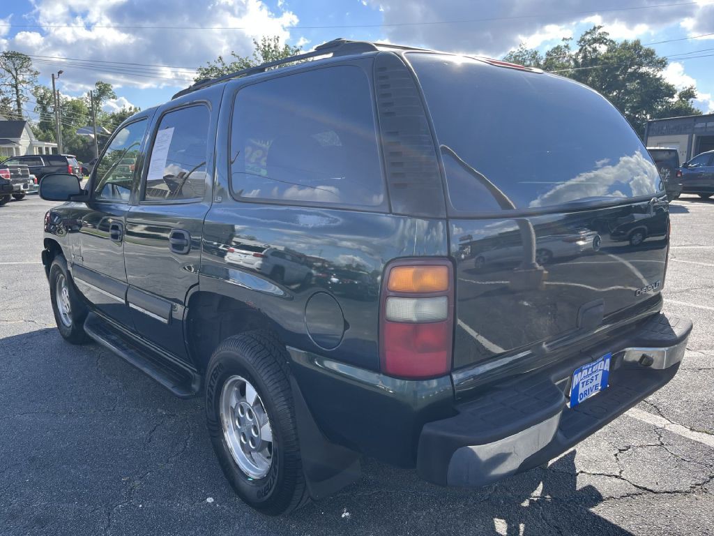 2002 Chevrolet Tahoe Image 4