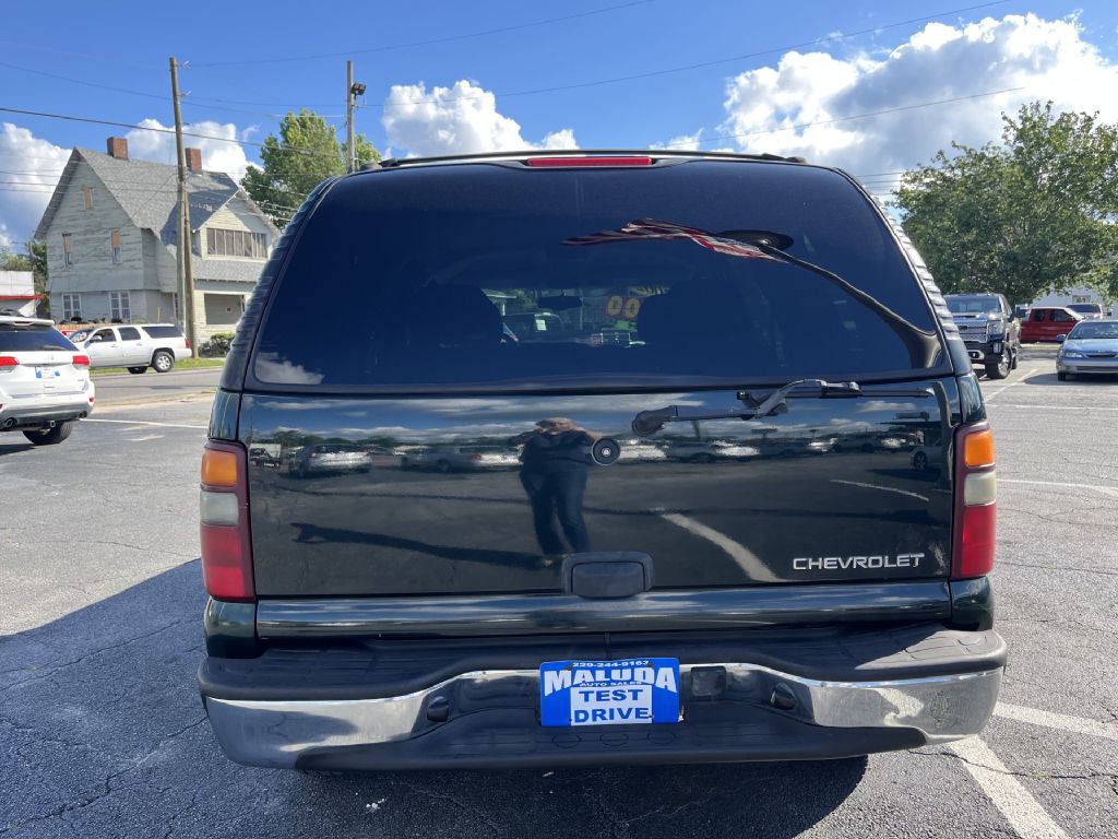 2002 Chevrolet Tahoe Image 6