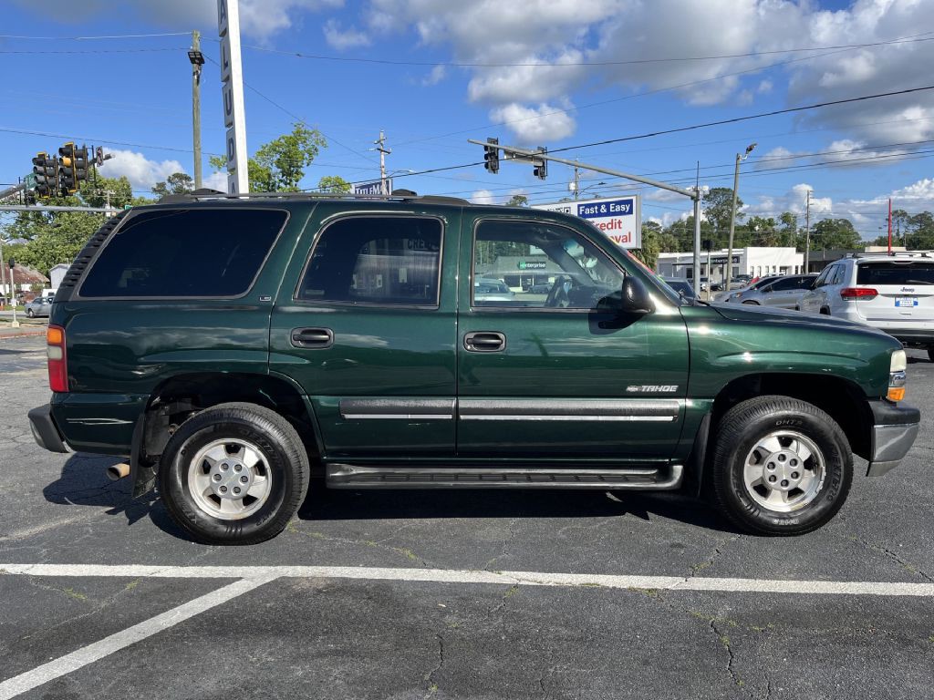 2002 Chevrolet Tahoe Image 8