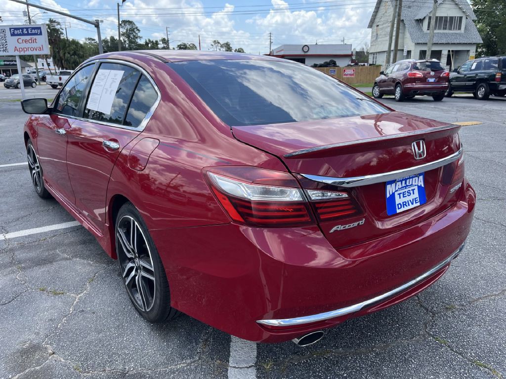 2017 Honda Accord Image 4