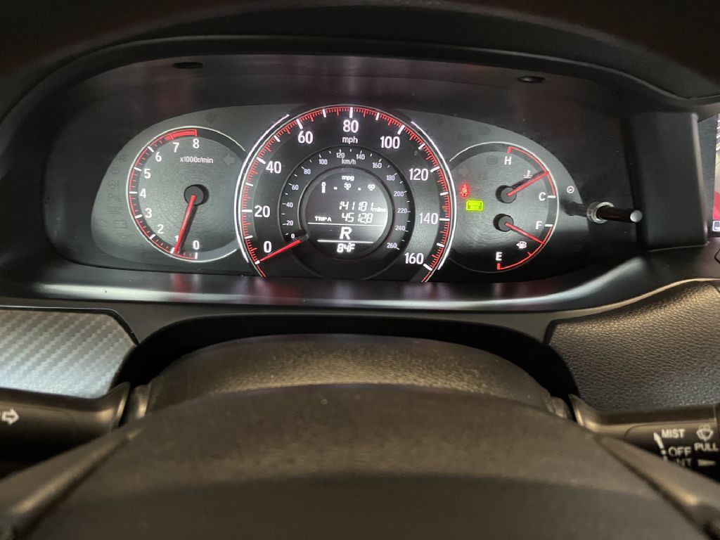 2017 Honda Accord Image 17