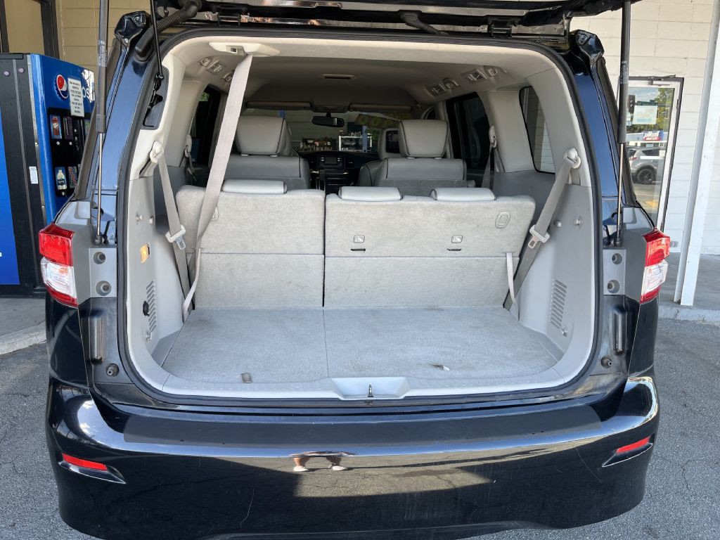 2014 Nissan Quest Image 9