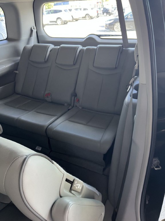 2014 Nissan Quest Image 14