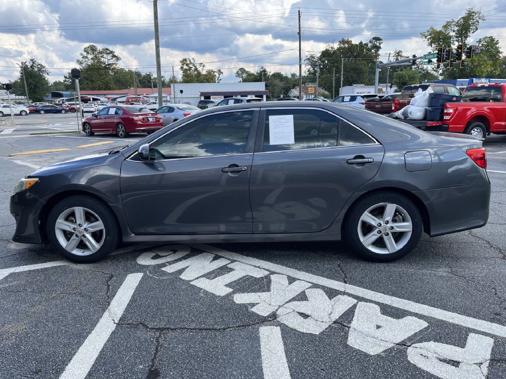 2012 Toyota Camry Image 7