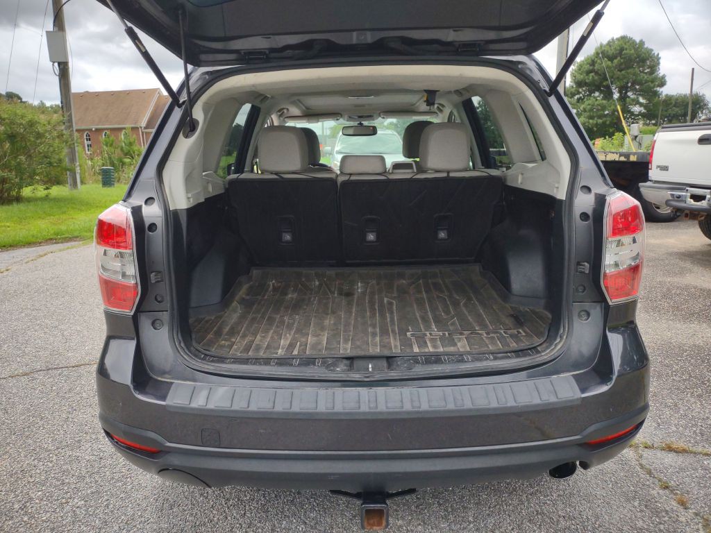 2016 Subaru Forester Image 19