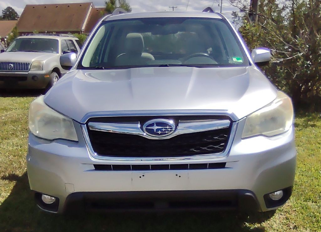 2014 Subaru Forester Image 2
