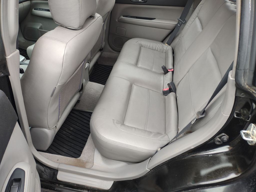 2004 Subaru Forester Image 16