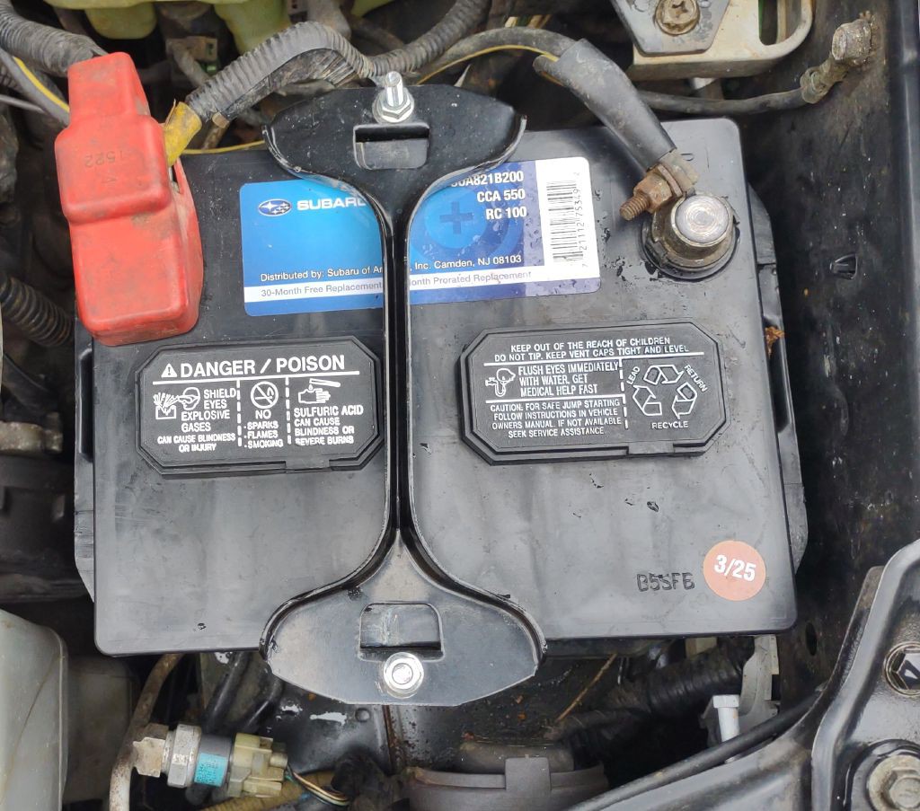 2004 Subaru Forester Image 24