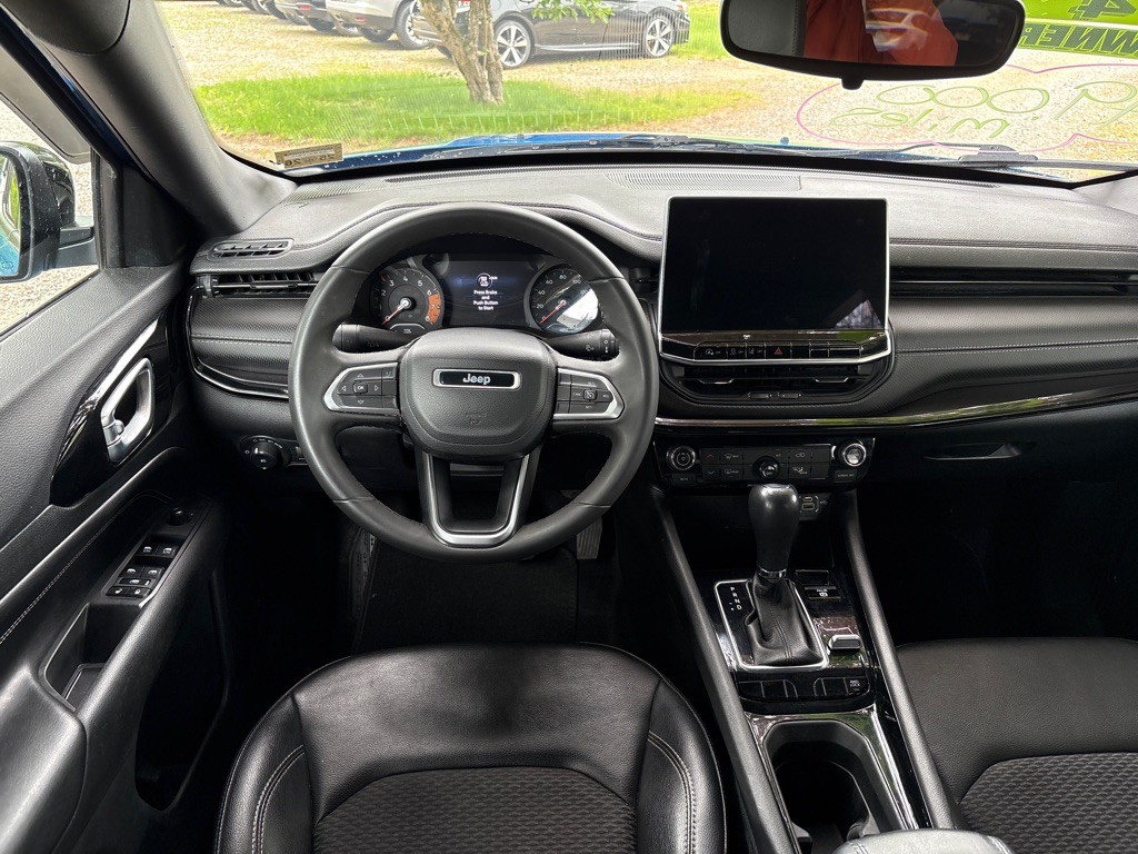2023 Jeep Compass Image 7