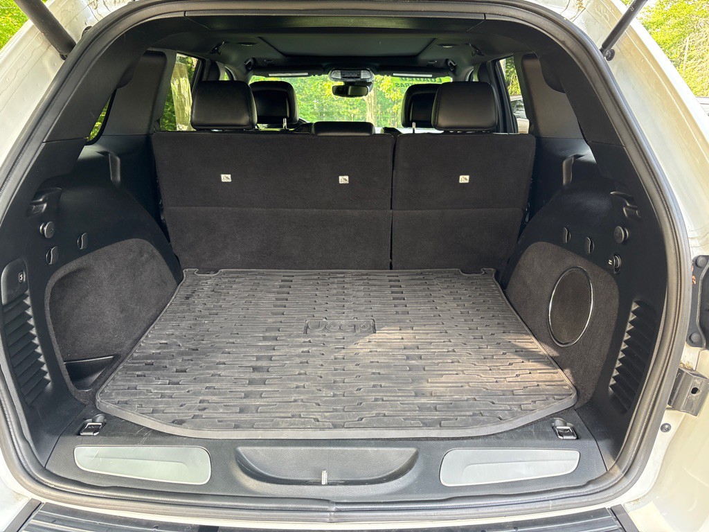 2018 Jeep Grand Cherokee Image 11
