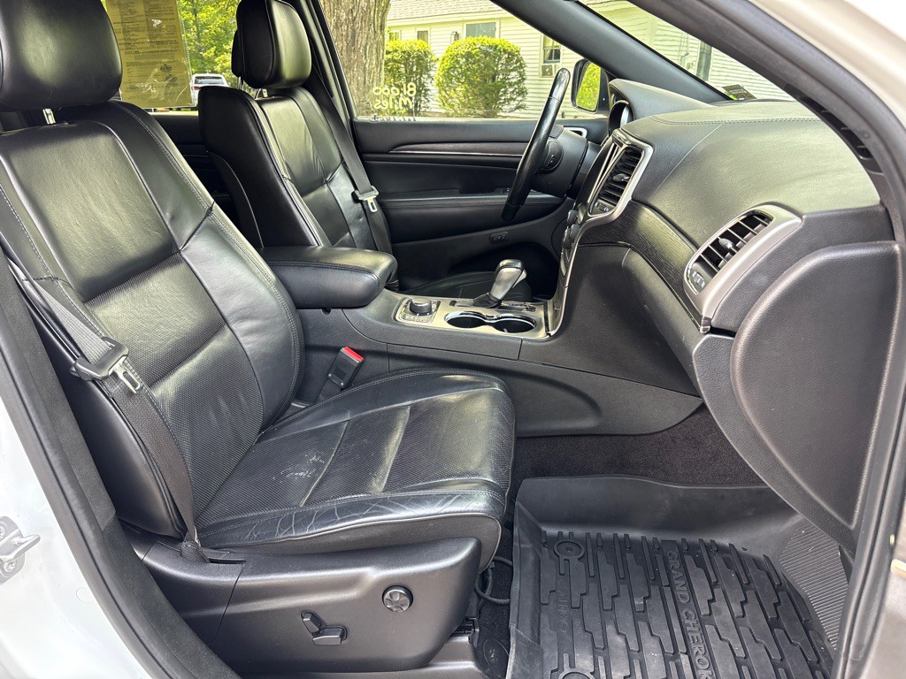 2018 Jeep Grand Cherokee Image 16