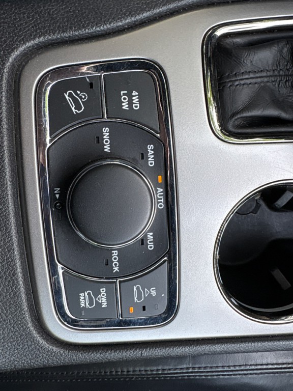 2018 Jeep Grand Cherokee Image 23