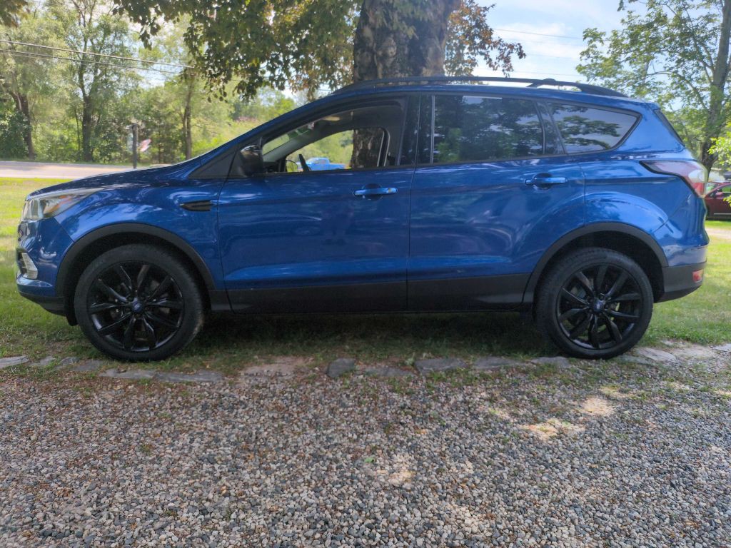 2017 Ford Escape Image 3