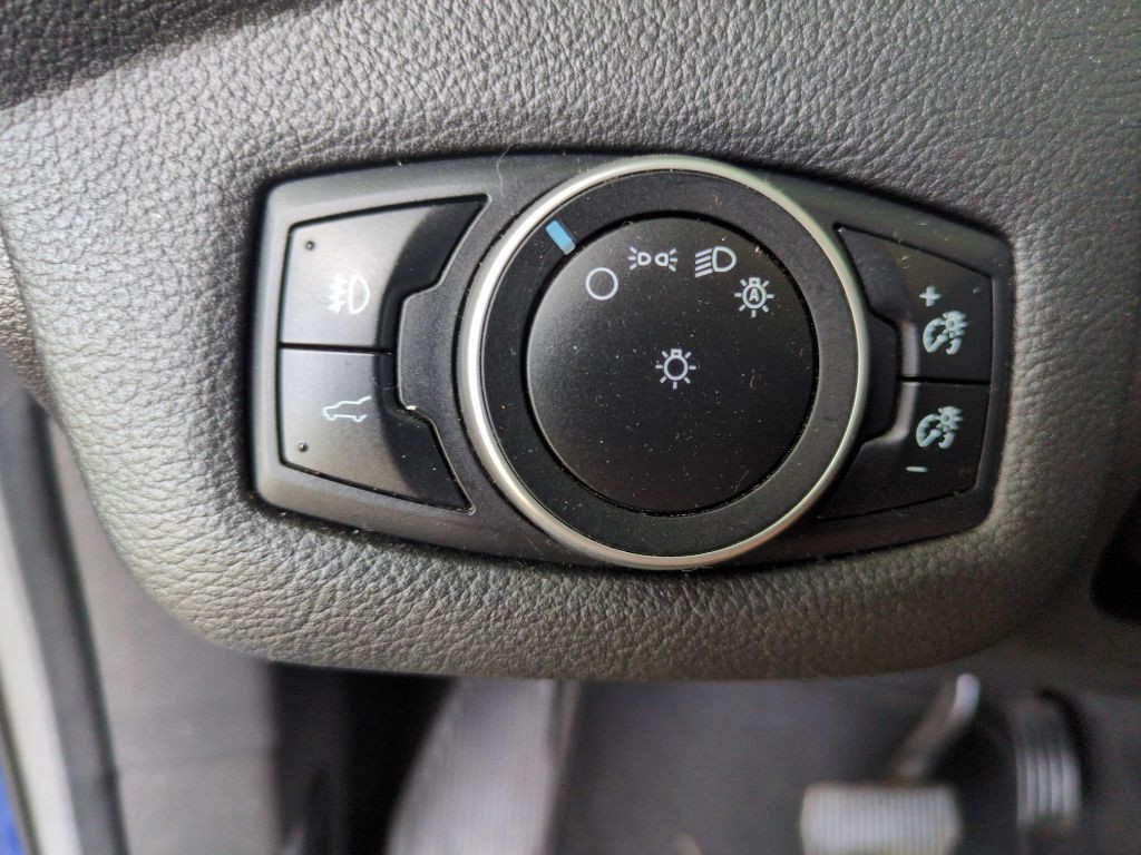2017 Ford Escape Image 18