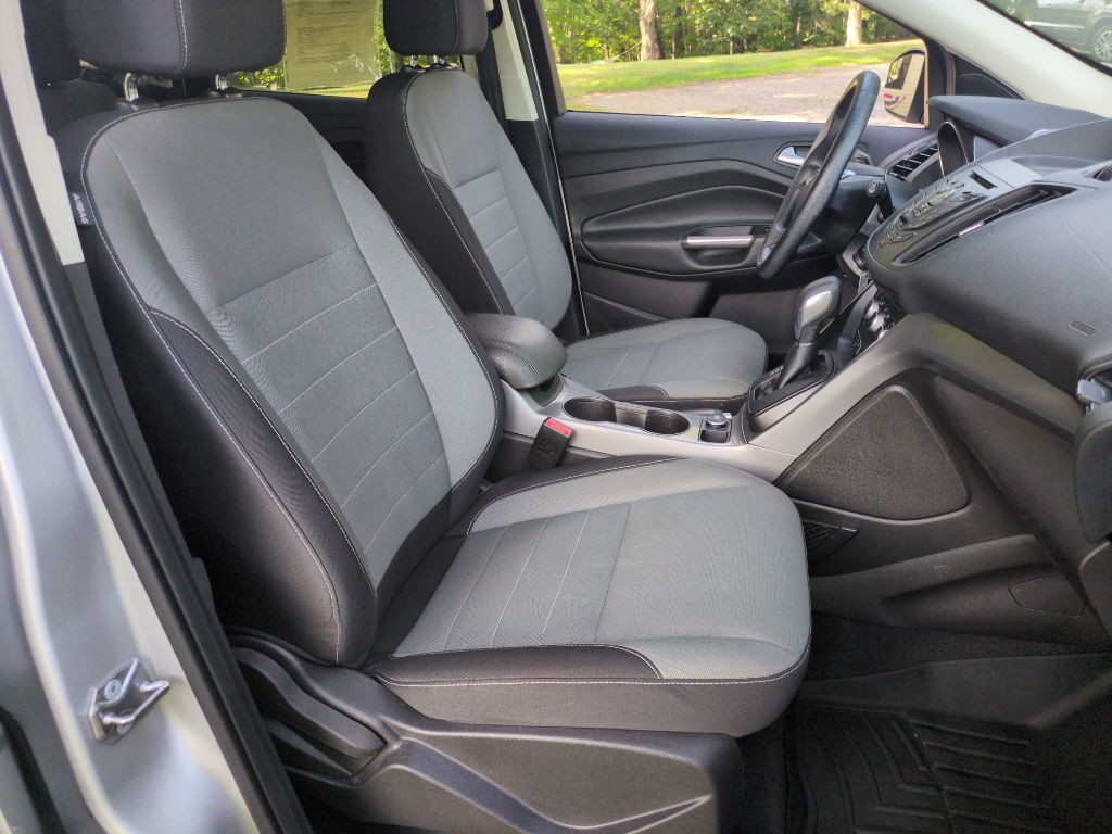2016 Ford Escape Image 12